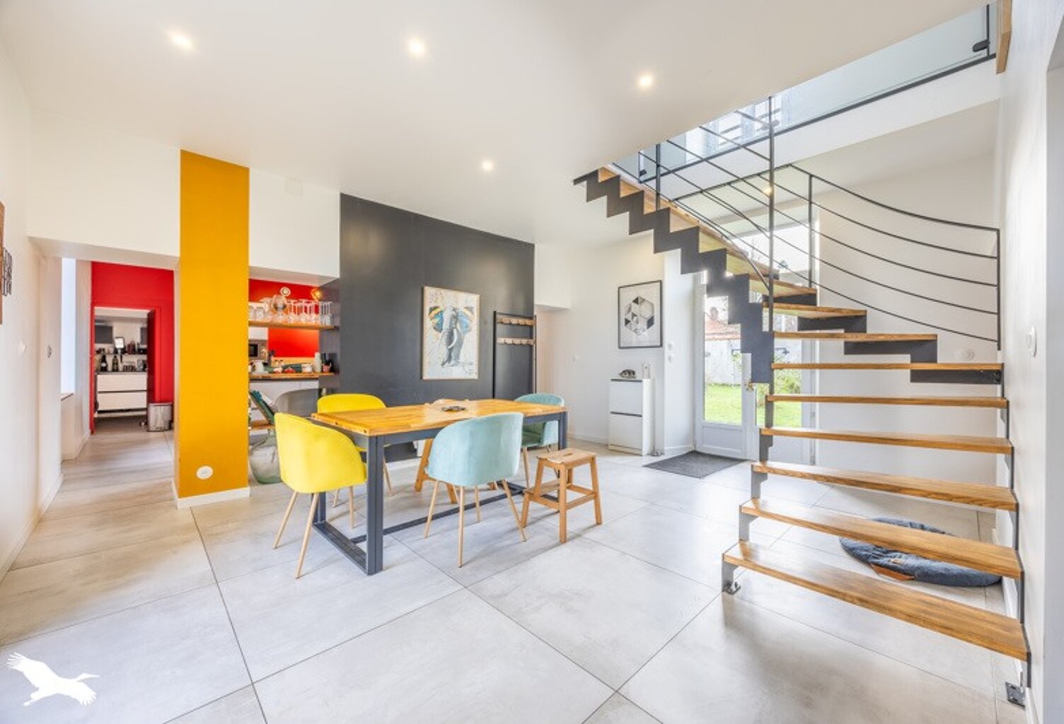 Maison en pierre de 7 pièces principales — photo 1