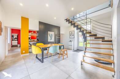 Maison 7 pièces 281430 €