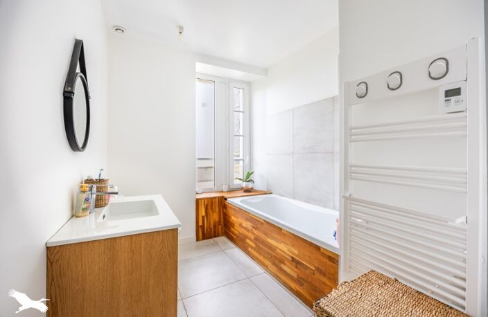 Maison en pierre de 7 pièces principales — photo 3