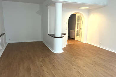 Appartement 3 pièces 830 €