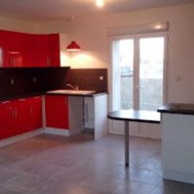 Maison 3 pièces 750 €