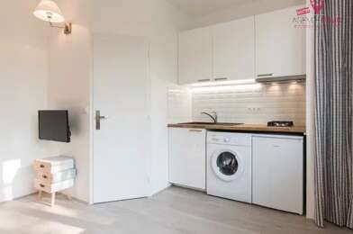 Appartement 2 pièces 710 €