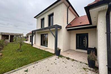 Maison 6 pièces 388000 €