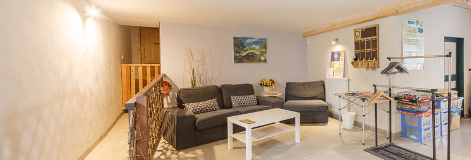 Maison 14 Pièces 310 m² à vendre à Grandrif (63600)