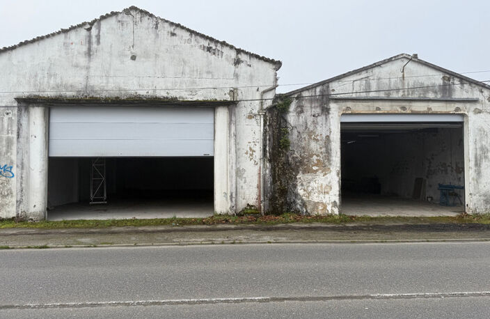 PEYREHORADE LOCAL / ENTREPÔT / BUREAU SUR AXE ULTRA- PASSANT — photo 3