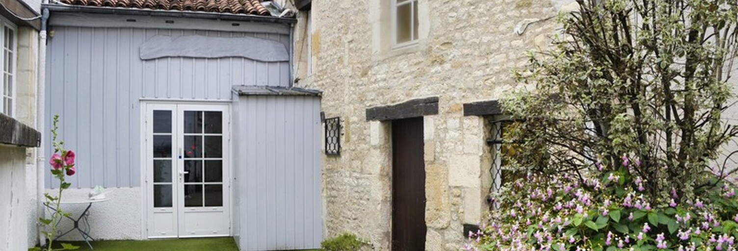 Maison 5 Pièces 148 m² à vendre à Surgères (17700)