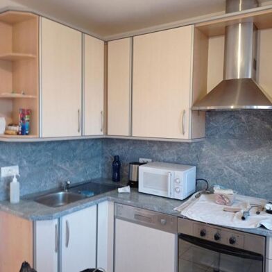 Appartement 3 pièces 690 €