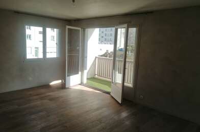 Appartement 3 pièces 900 €