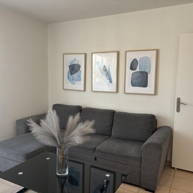 Appartement 2 pièces 900 €