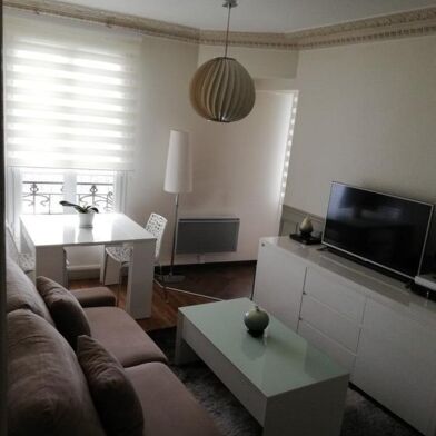 Appartement 2 pièces 1300 €