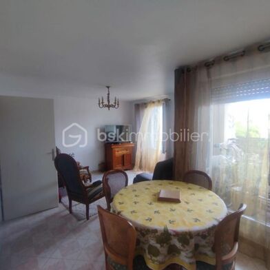 Appartement 4 pièces 1400 €