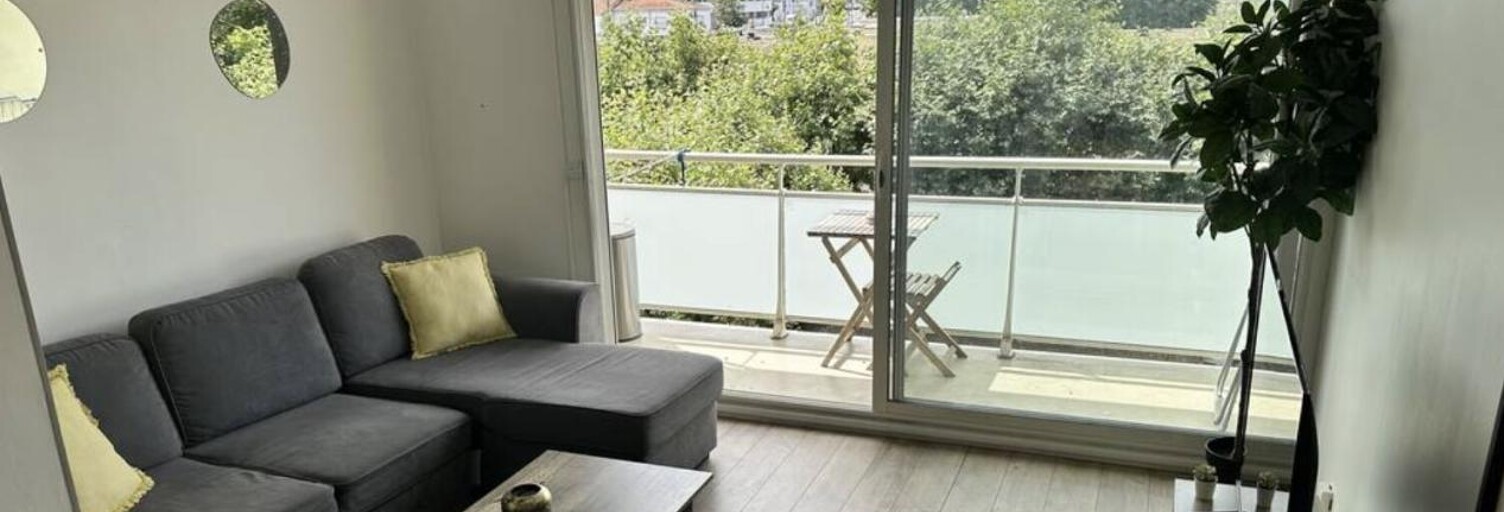 Appartement 1 Pièce 95 m² à louer à Cenon (33150)