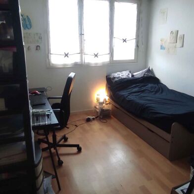 Appartement 1 pièces 350 €