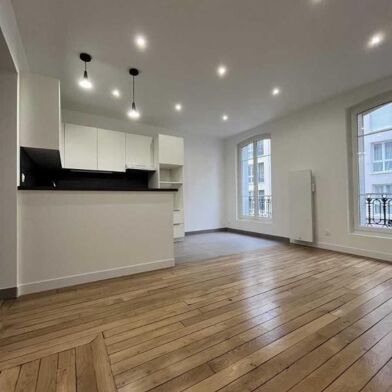 Appartement 2 pièces 1100 €