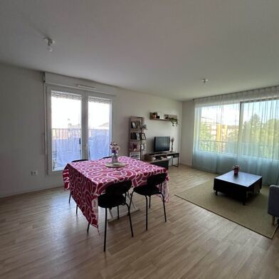 Appartement 1 pièces 560 €