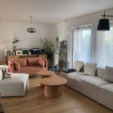 Appartement 5 pièces 650 €