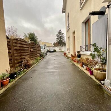 Maison 2 pièces 830 €