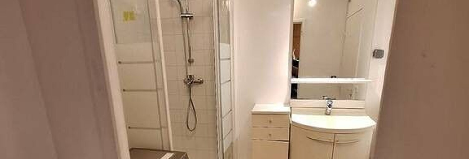 Appartement 1 Pièce 97 m² à louer à Évry-Courcouronnes (91000)