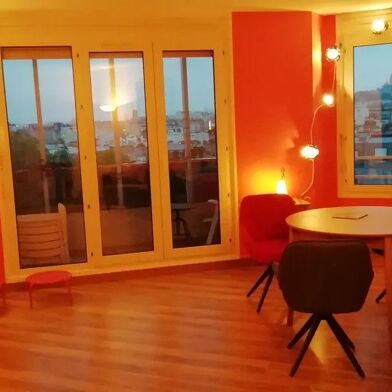 Appartement 2 pièces 2000 €