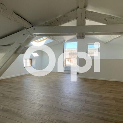 Appartement 4 pièces 820 €