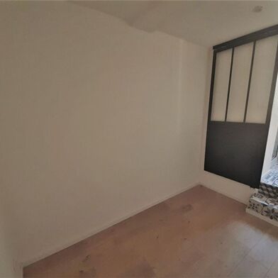 Appartement 1 pièces 550 €