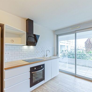 Appartement 3 pièces 900 €