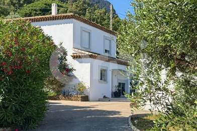 Maison 5 pièces 677000 €