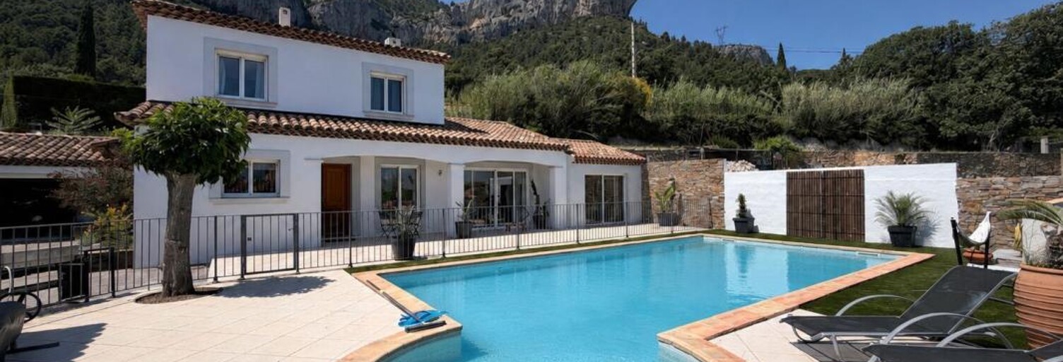 Maison 5 Pièces 134 m² à vendre à Le Revest-les-Eaux (83200)