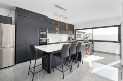Maison 6 pièces 724500 €