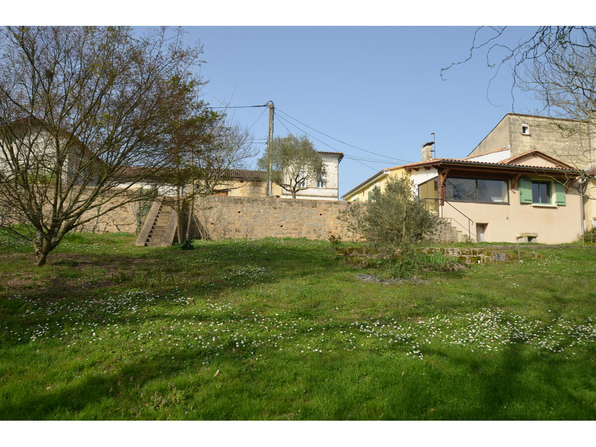 Villa / Maison  T5 à vendre Saint-Antoine-sur-l'Isle 33660