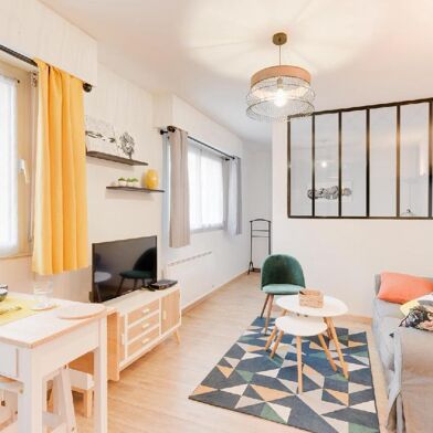 Appartement 1 pièces 660 €