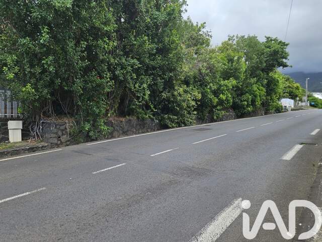 Vente Terrain 601 m&sup2; — photo du bien