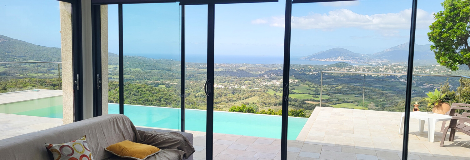 Maison 7 Pièces 248 m² à vendre à Eccica-Suarella (20117)