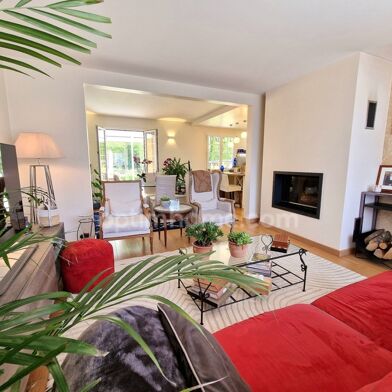 Maison 5 pièces 398000 €