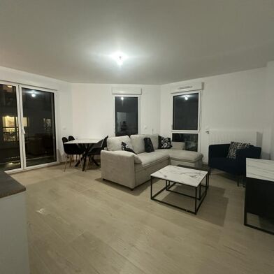 Appartement 3 pièces 2200 €