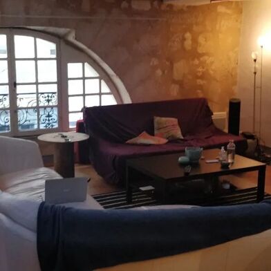 Appartement 3 pièces 1300 €