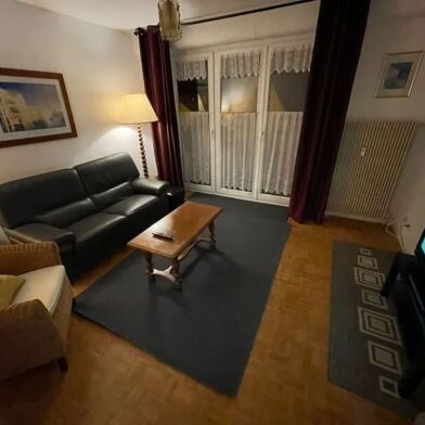 Appartement 3 pièces 1100 €