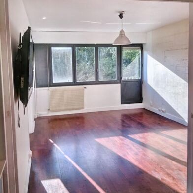 Appartement 3 pièces 1400 €