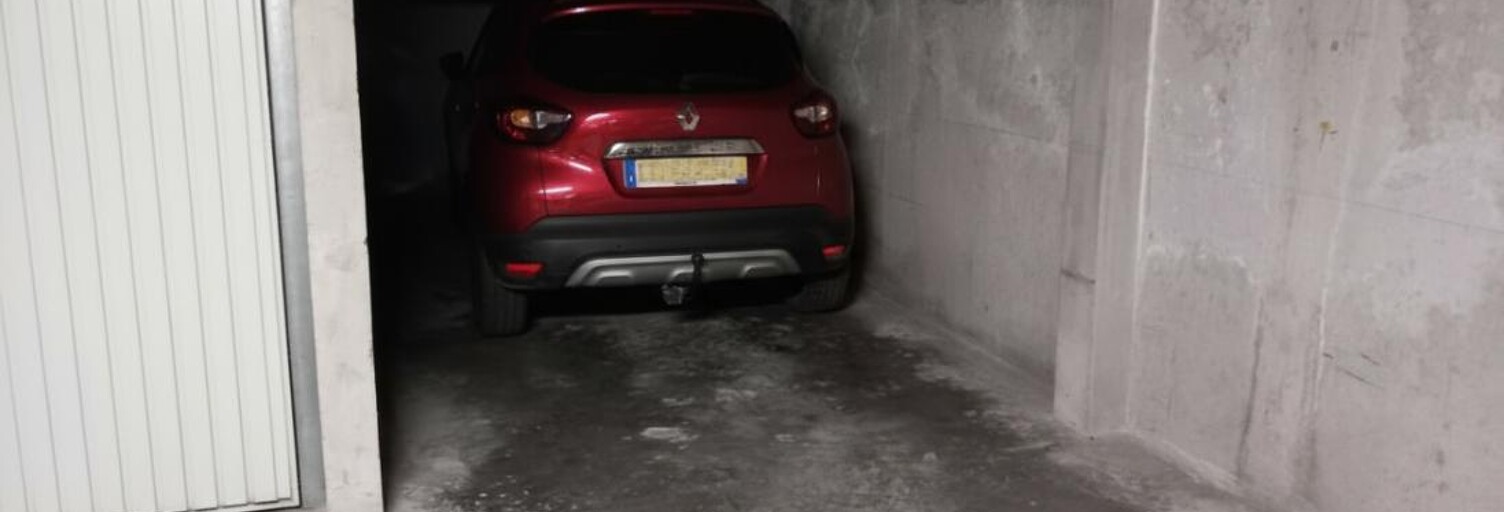 Garage  14 m² à vendre à Nîmes (30000)