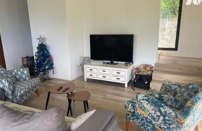 Vente maison 4 pièces 100 m² La Possession (97419) — photo 2