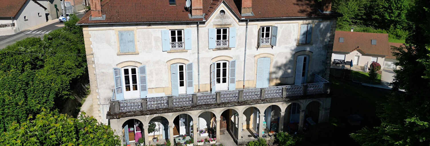 Maison 20 Pièces  m² à vendre à Charavines (38850)