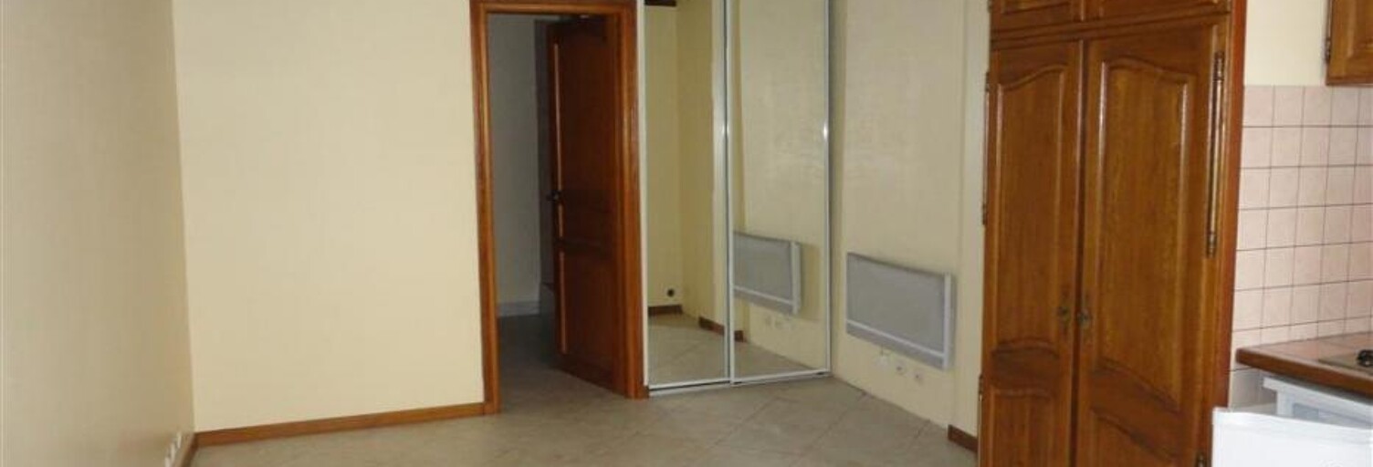 Appartement 1 Pièce 26 m² à louer à Sens (89100)