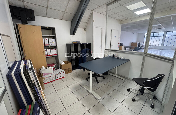 LOCAL COMMERCIAL - DEVILLE LES ROUEN - 776 m² - PARKING PRIVATIF — photo 5