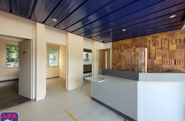 Location local industriel 6 pièces 137 m² à Lavelanet (09300) — photo 3