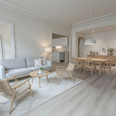 Appartement 3 pièces 1050 €