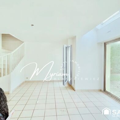 Maison 4 pièces 409000 €