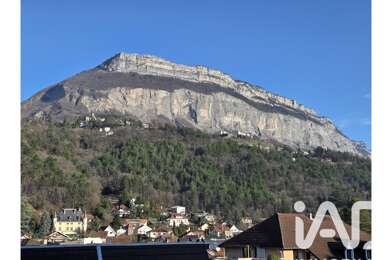 Appartement 4 pièces 250000 €