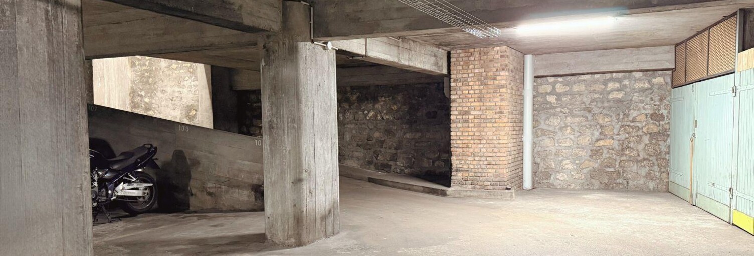 Garage  10 m² à louer à Paris 10 (75010)