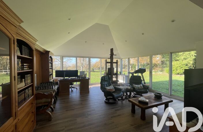 Vente Maison/villa 8 pièces — photo 2