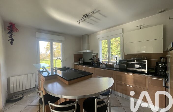 Vente Maison/villa 8 pièces — photo 5